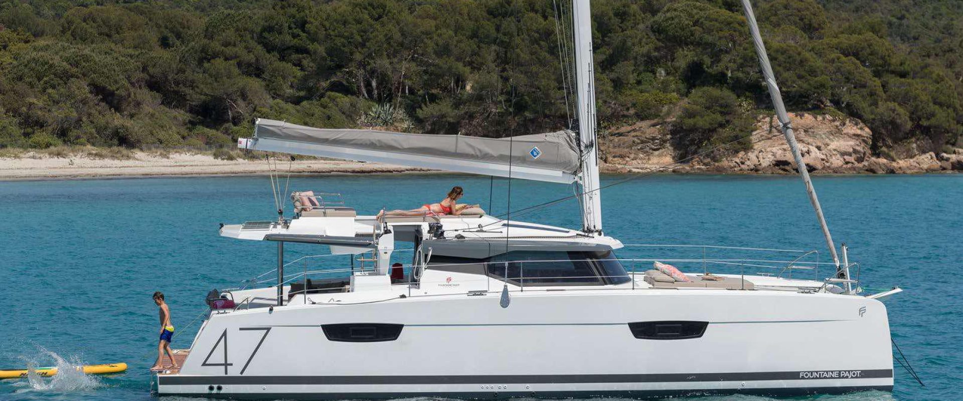 main-yacht-fountaine-pajot-saona